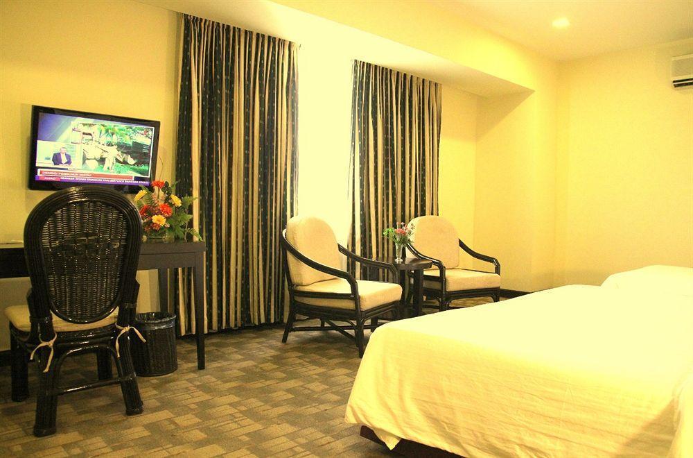 Oyo 89693 Perkasa Hotel Keningau Near Hospital Keningau Extérieur photo
