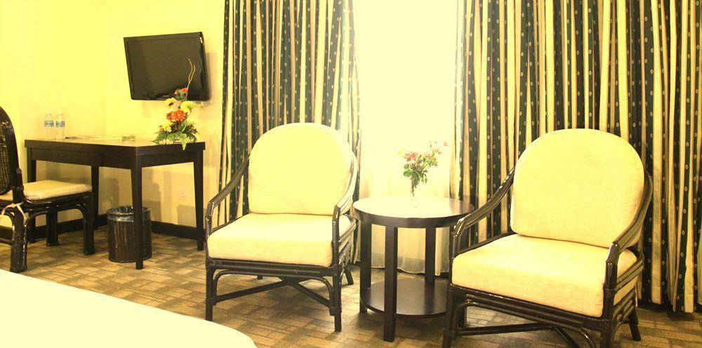 Oyo 89693 Perkasa Hotel Keningau Near Hospital Keningau Extérieur photo