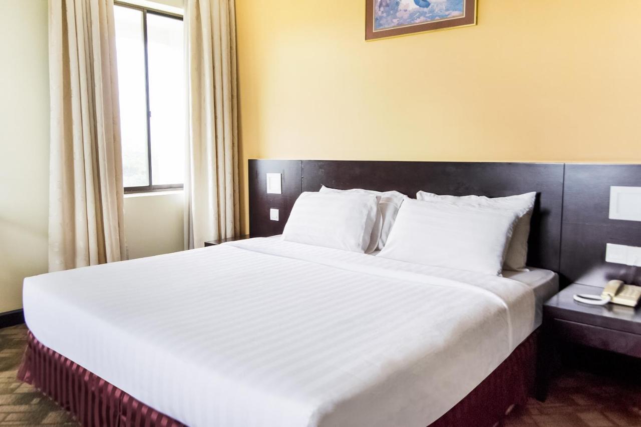 Oyo 89693 Perkasa Hotel Keningau Near Hospital Keningau Extérieur photo
