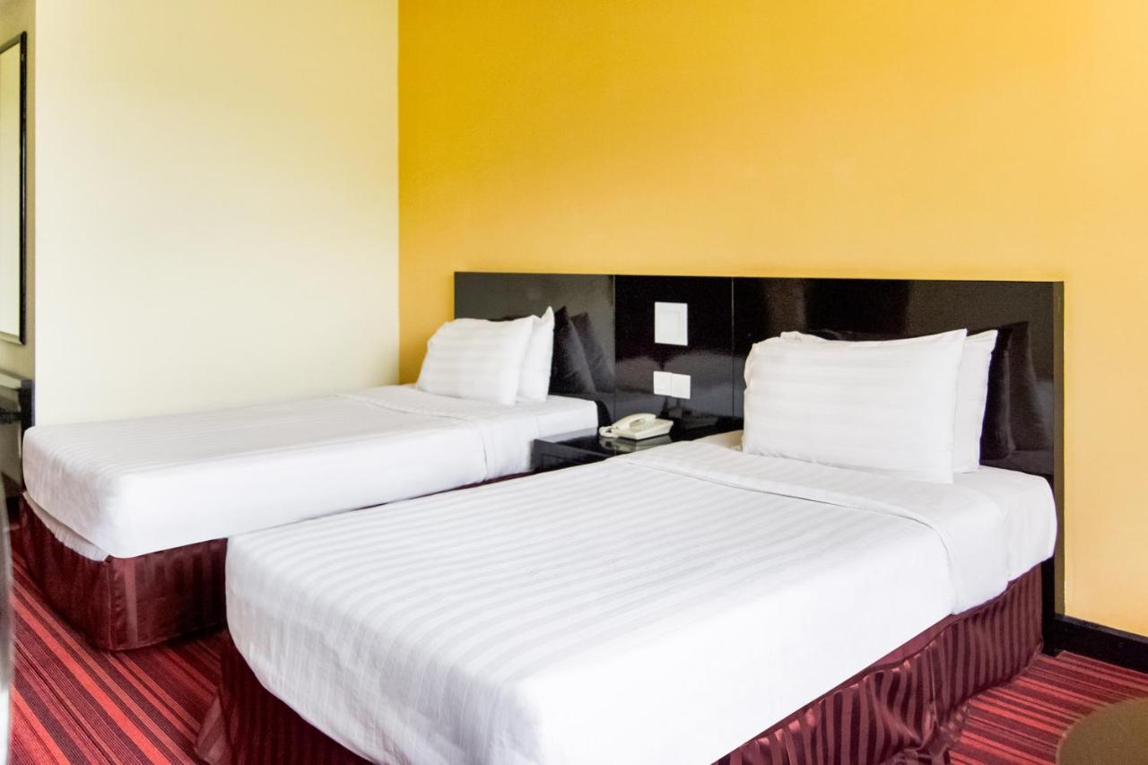 Oyo 89693 Perkasa Hotel Keningau Near Hospital Keningau Extérieur photo