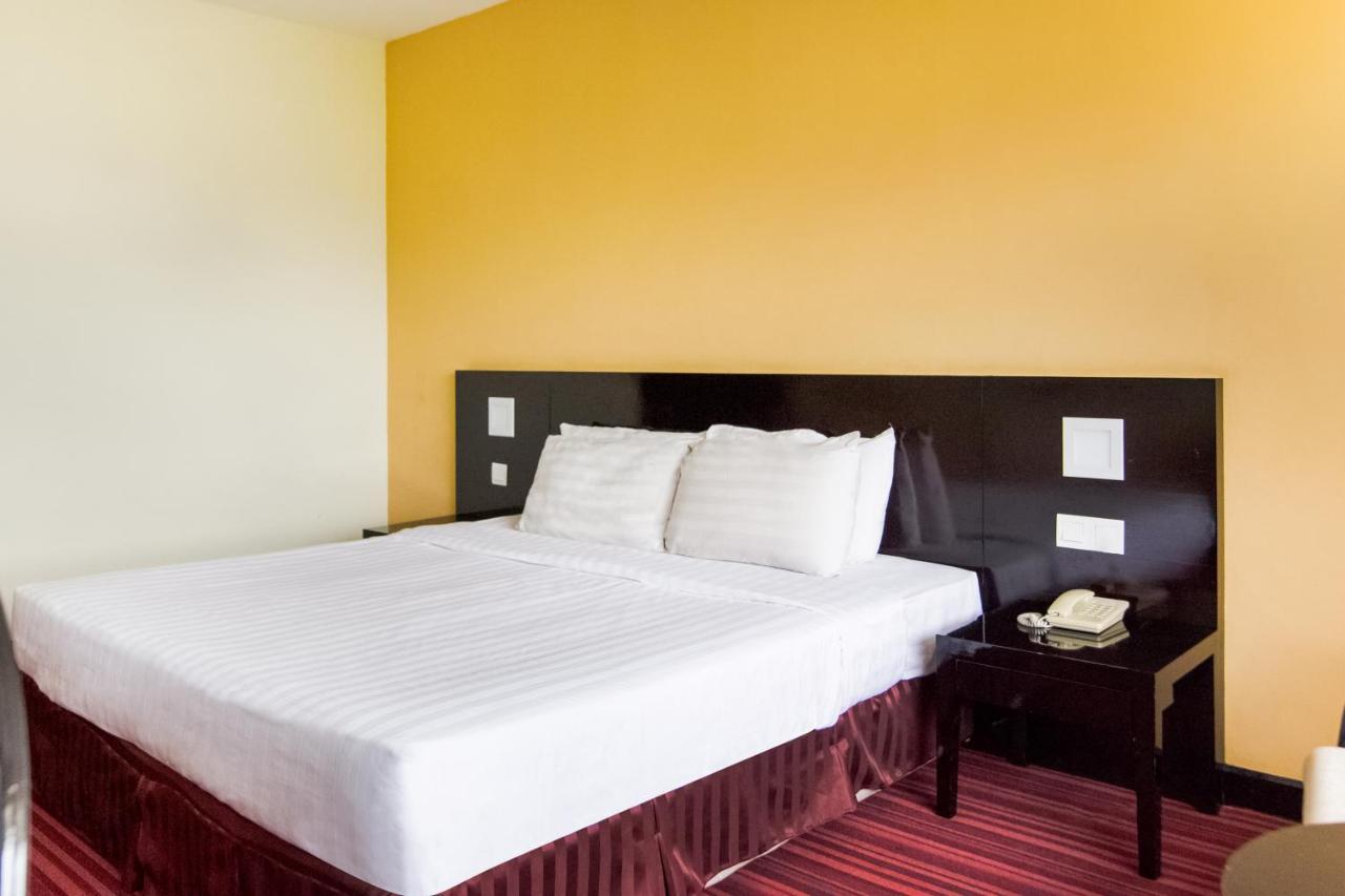 Oyo 89693 Perkasa Hotel Keningau Near Hospital Keningau Extérieur photo